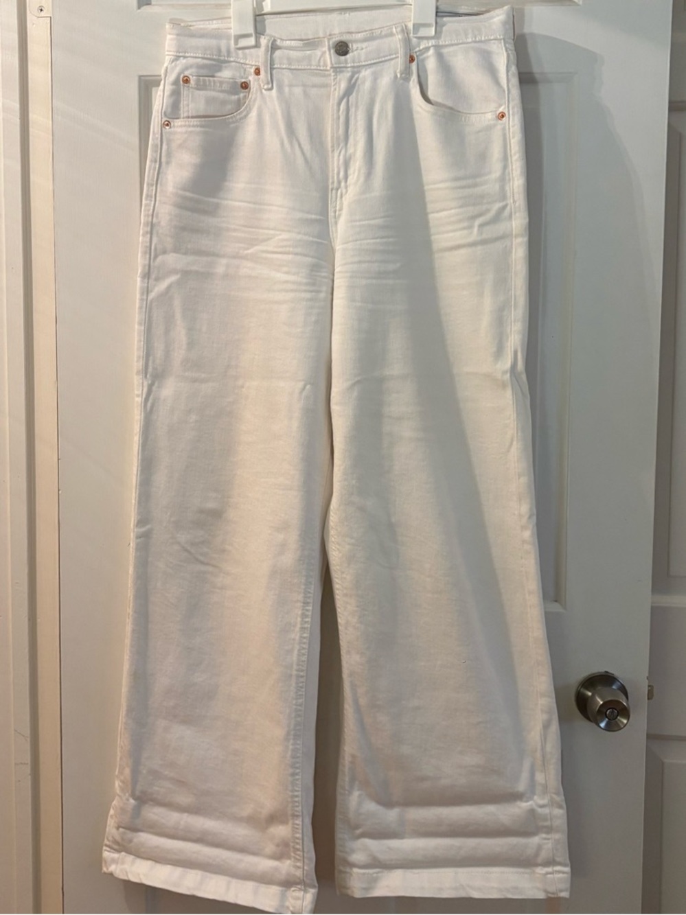 GAP White Wide-Leg Jeans